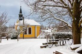 kaple ve&nbsp;Lhotě